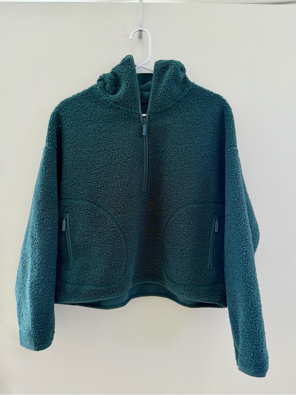 Uniqlo Plush Faux Sherpa Half-Zip Jacket in Green